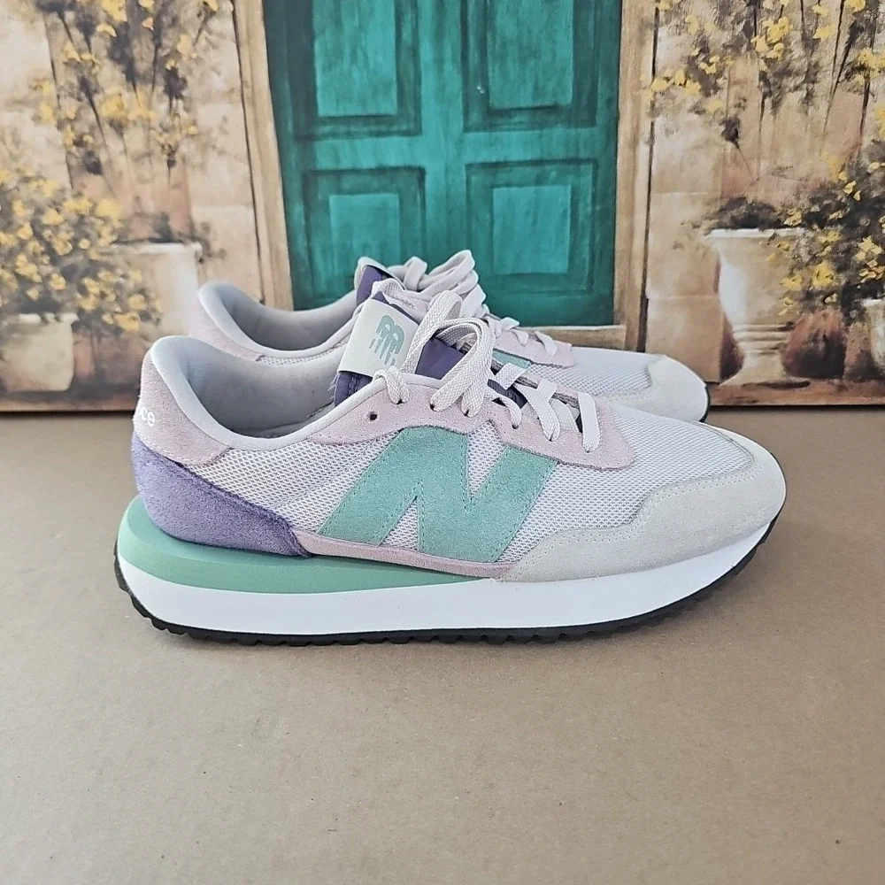 New Balance 237‎ Athletic Shoes Pastel Purple Pink Green Women's Size 9.5